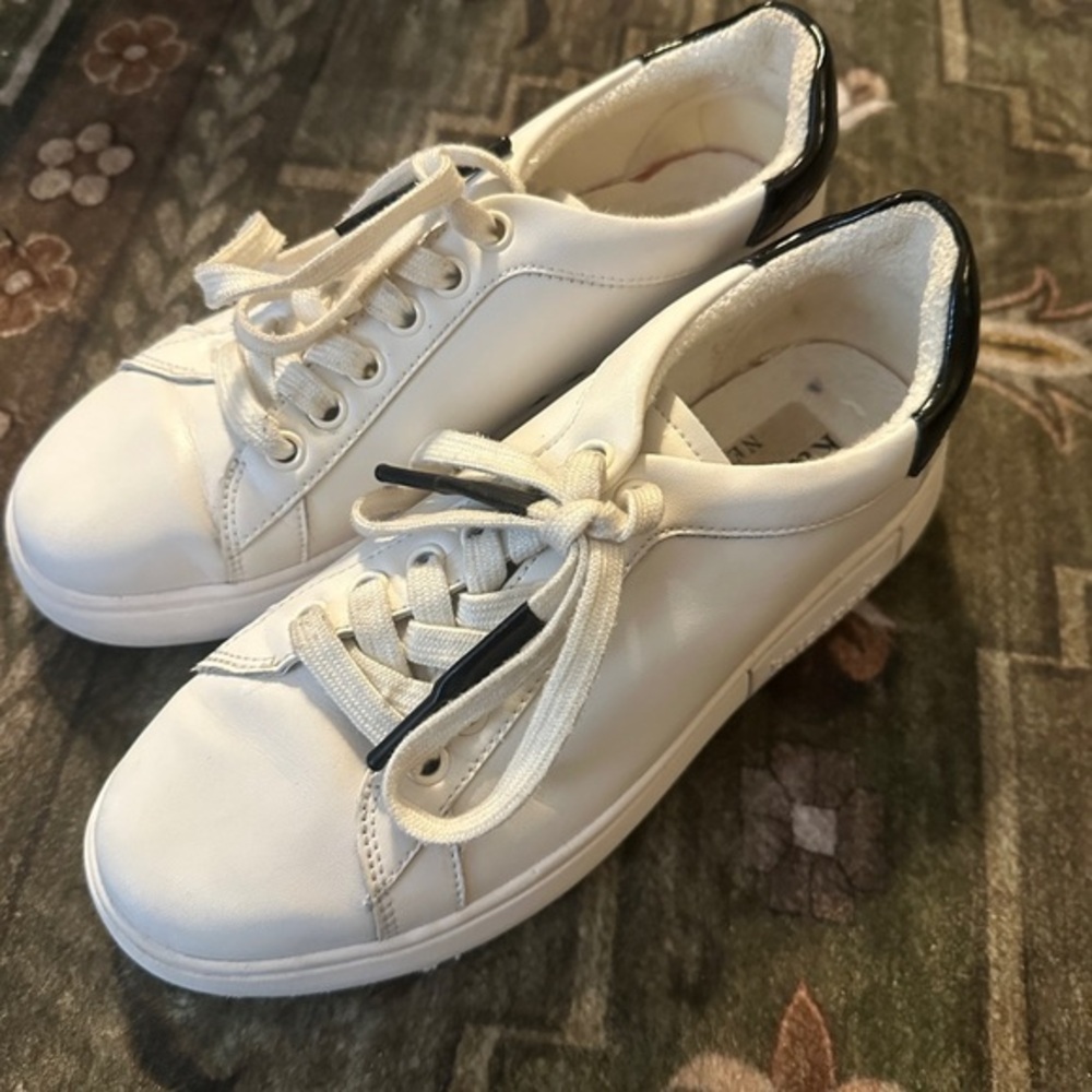 Kate Spade Lift Sneakers Size 7